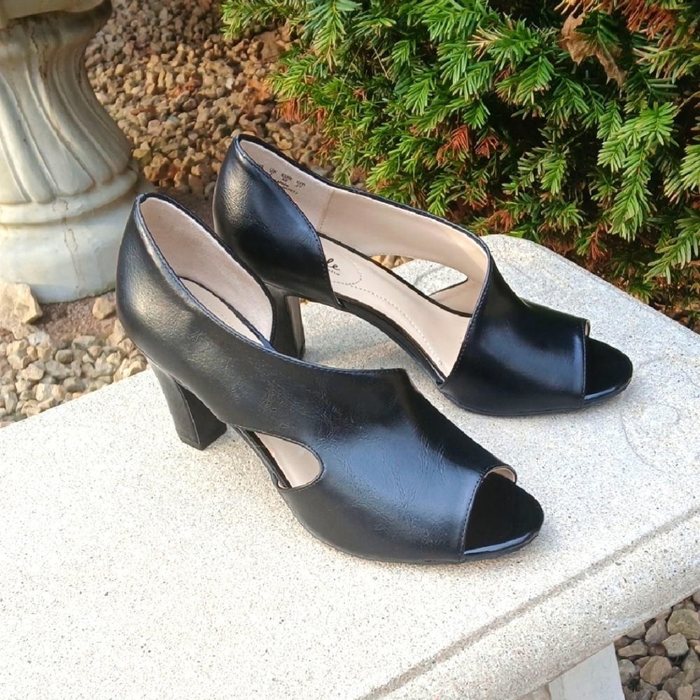 LifeStride The Caren Elegant Black Peep-Toe Heels Sz 10